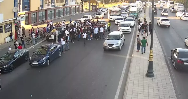 В Сабунчинском районе из за ДТП образовалась пробка