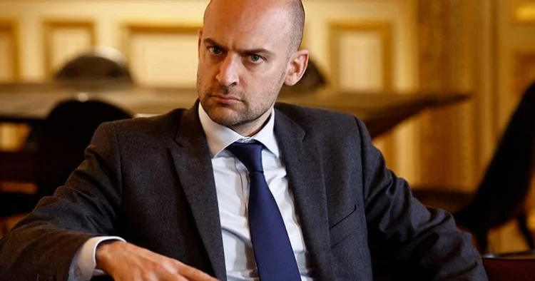 Jan Noel Barrodan Tehrana xəbərdarlıq