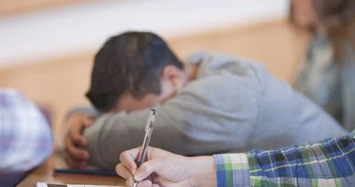 Alimlər depressiya ilə bağlı beyində iki xüsusi hüceyrə növünü müəyyən ediblər