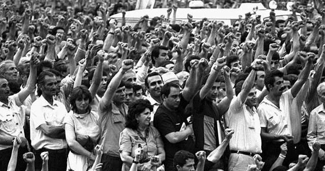 30 avqust 1991 ci il: Müstəqilliyə gedən yolun önü belə açıldı