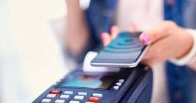 Azərbaycanda nağdsız ödənişlərin 87 % dən çoxu elektron ticarətin payına düşüb