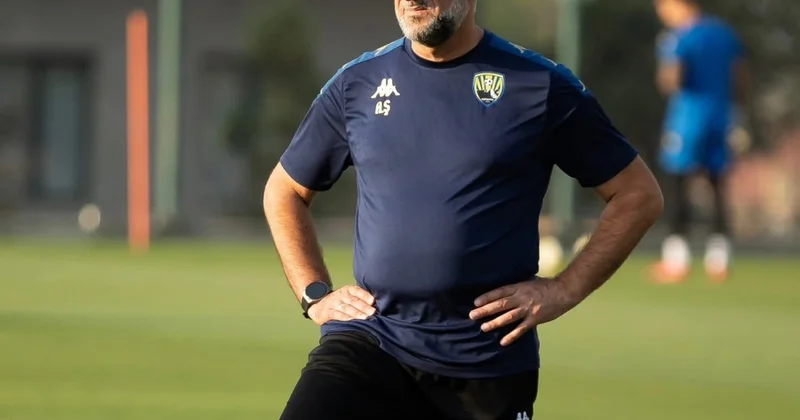 Adil Şükürov: Futbolçuların məşqlərdə etdiklərinin qarşılığını oyunlarda görə bilmirik