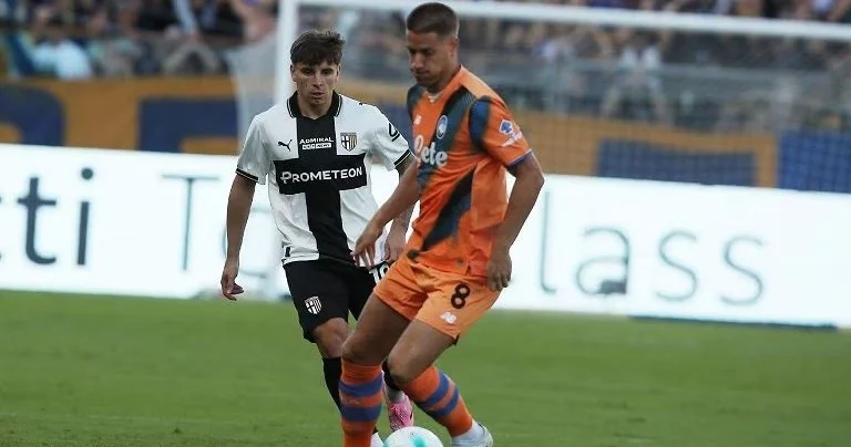 Atalanta Parma ilə qarşılaşıb
