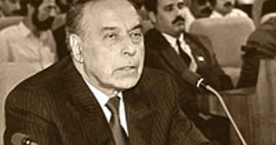 Müstəqillik yolunun başlanğıcı