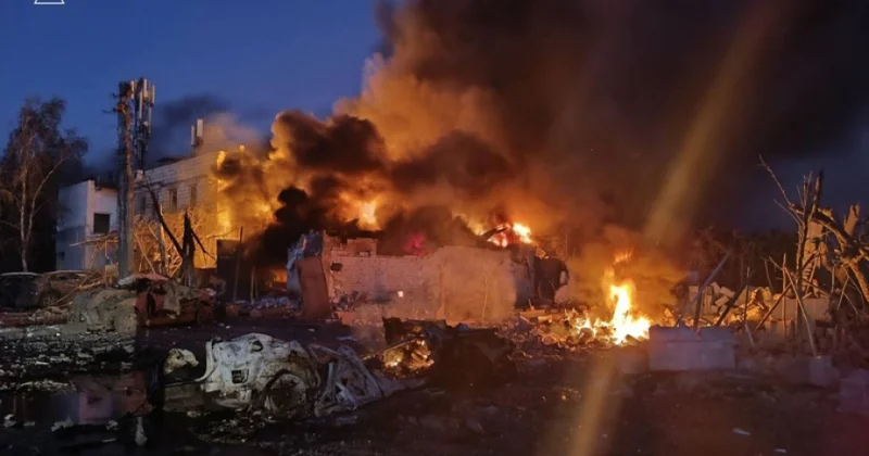 Rusiyanın Ukraynaya massiv hücumu 14 vilayətdə evlərə və mülki infrastruktura ziyan vurub