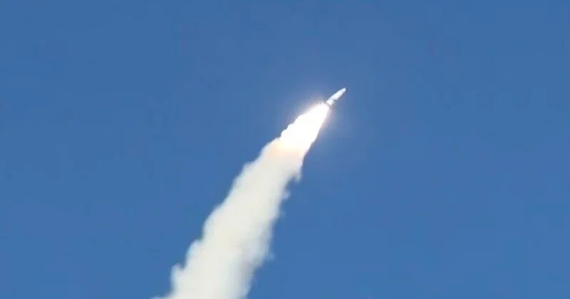 Yəmən husilərinin raketi İsrailə çatmadan Səudiyyə Ərəbistanında düşüb