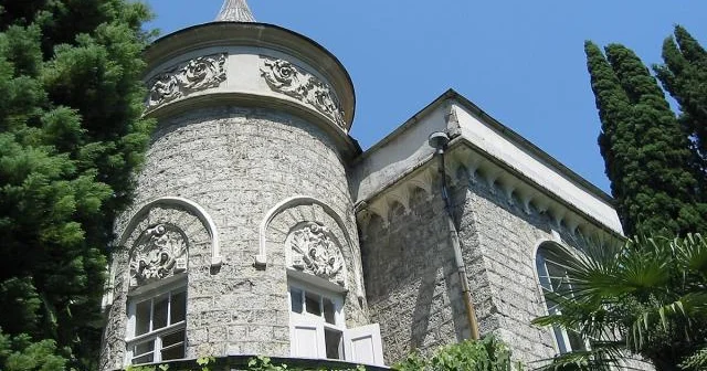 Abxaziyada istirahət turistləri çaş baş salıb...