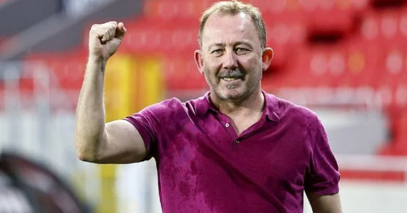 Sərgən Yalçın “Beşiktaş”ın baş məşqçisi oldu