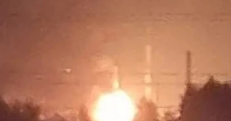 Атака ВСУ на Россию: под ударом НПЗ и военный аэродром видео