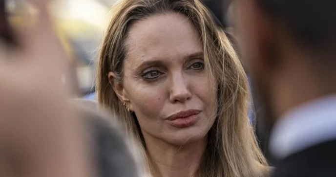 Анджелина Джоли приехала в Украину