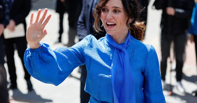 Madriddə dəbdəbəli penthaus qalmaqalı Ayuso kəskin tənqidlərlə üzləşdi
