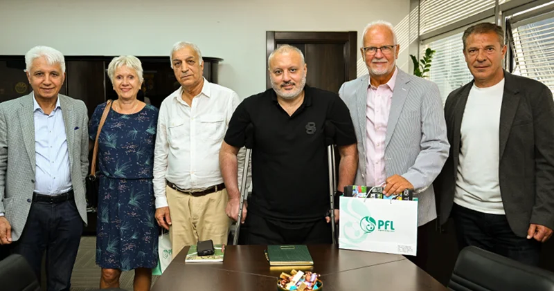 Bernd Ştange Peşəkar Futbol Liqasının qonağı oldu