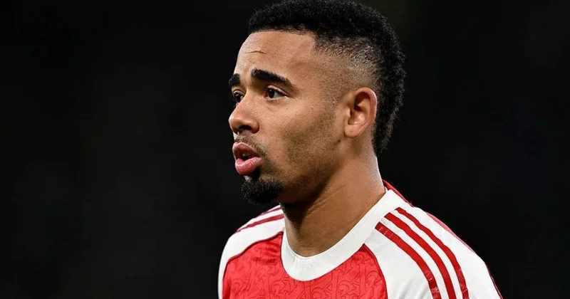 Barselona Qabriel Jesusun transferi üçün Arsenal la danışıqlara başlayıb