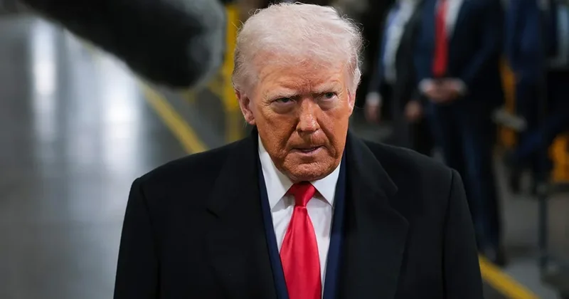Трамп обвинил СМИ США в искажении результатов соцопросов
