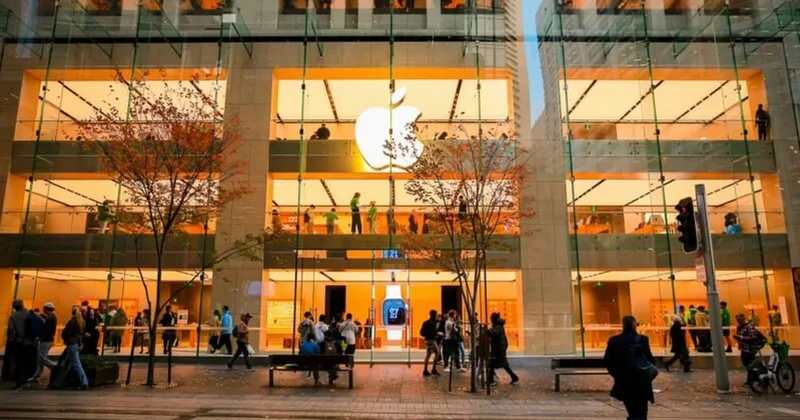 Bloomberg узнал о возможных кадровых перестановках в Apple после прихода Тернуса