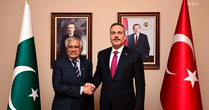 İki qardaş ölkənin baş diplomatları görüşdü