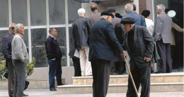 Pensiyaçıların sayı azalır, yaşa görə müavinət alanların sayı artır