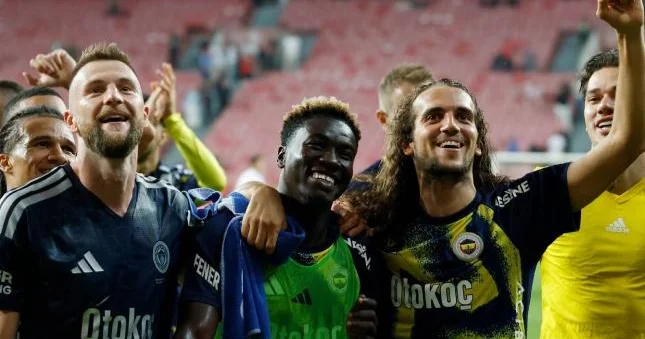 "Fənərbaxça" qalib gəldi, "Başakşehir" heç heçə etdi