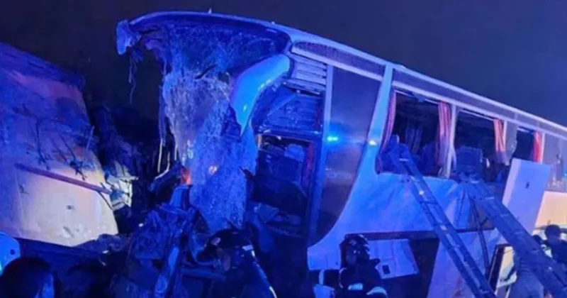Автобус, следовавший из Грузии в Москву, попал в ДТП: 5 погибших, 38 пострадавших