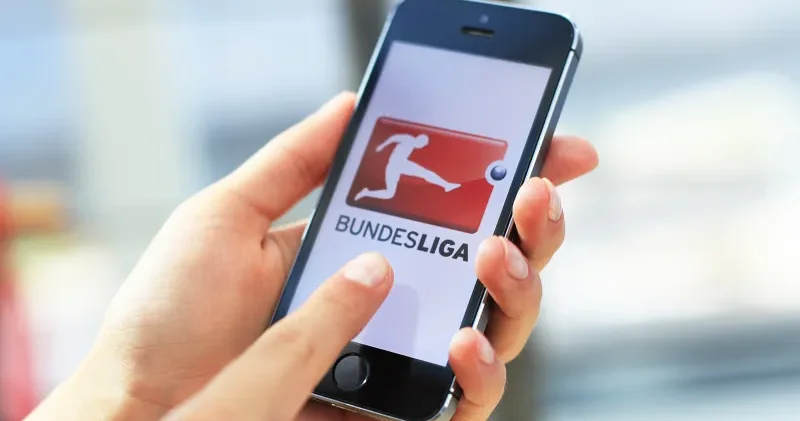 Bundesliqanın debütantından tarixi nəticə