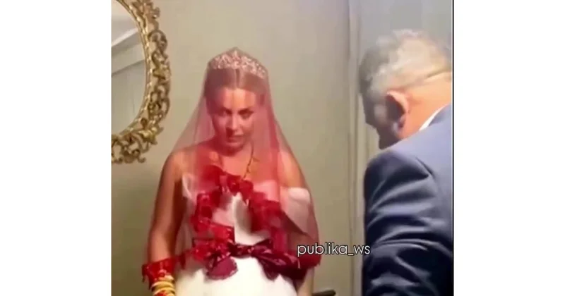 Gəlindən qayınatasının ayağını öpməsini istədi (Video)