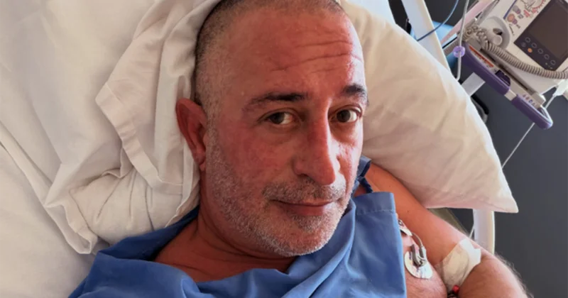 Cem Yılmaz xəstəxanadan paylaşım etdi Foto
