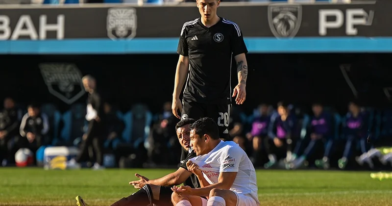 Millinin futbolçusuna təkliflər var