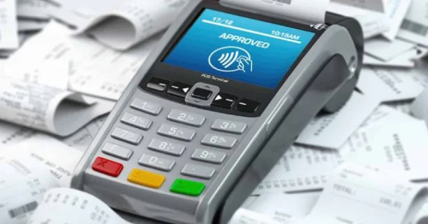 Azərbaycanda nağdsız ödənişlərin 88 % ə yaxını elektron ticarətin payına düşüb