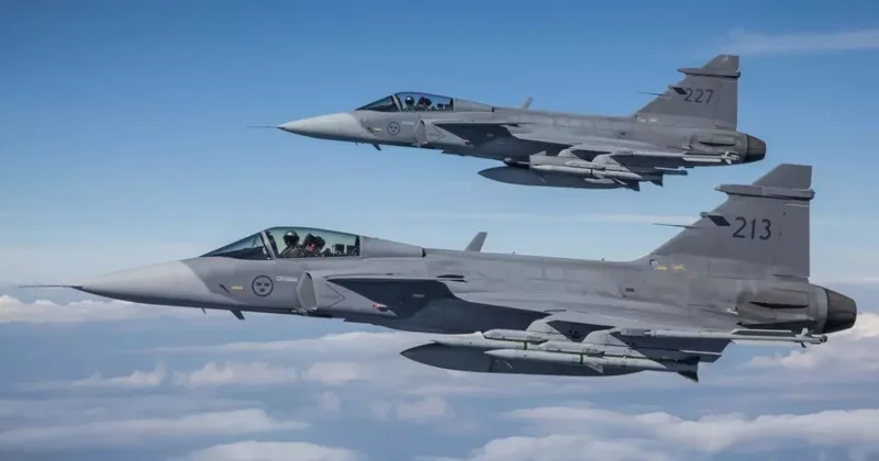 В Швеции сделали заявление о поставках самолетов Gripen Украине