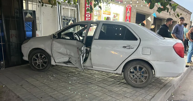 Kürdəmirdə bir küçədə iki qəza olub FOTO/VİDEO