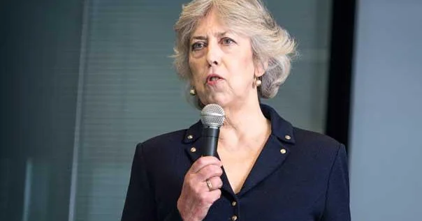 “Rusiya ilə faktiki müharibə vəziyyətindəyik” Britaniyanın keçmiş MI5 rəhbərindan həyəcanlı çağırış