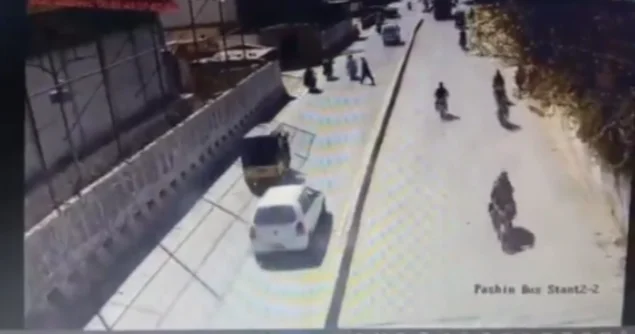 В Пакистане прогремел мощный взрыв у здания полиции: есть жертвы ВИДЕО
