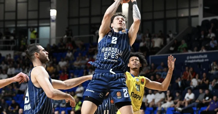 Avroliqa: “Anadolu Efes” İsrail klubunu məğlub edib