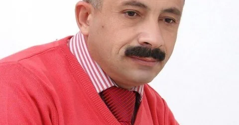 Namiq Dəlidağlı 55: Qan qoxulu sətirlərdən gül ətirli şeirlərə