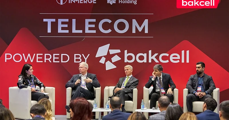 “Bakcell”in baş icraçı direktoru “INMerge” İnnovasiya Sammitində çıxış edib Fotolar
