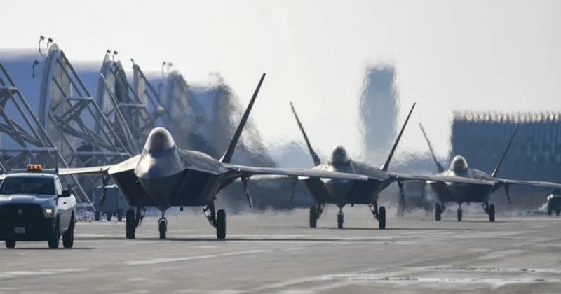 США перебрасывают военные самолёты на Ближний Восток