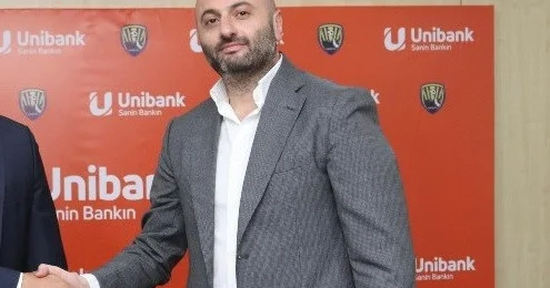 Kəpəz i uçuruma aparan yeni söz sahibi