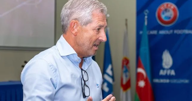 AFFA rəsmisi mübahisəli epizodu şərh etdi