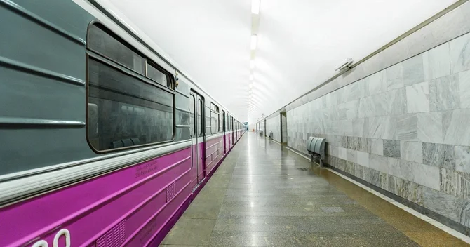 Metrodan istifadə edənlərin NƏZƏRİNƏ Bakıxanov, Qaraçuxur və Yeni Günəşli...
