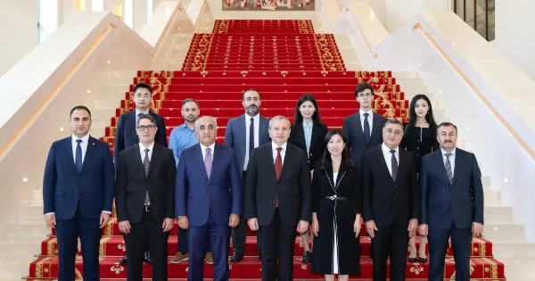 UNEC rektoru Çində səfərdədir FOTOLAR
