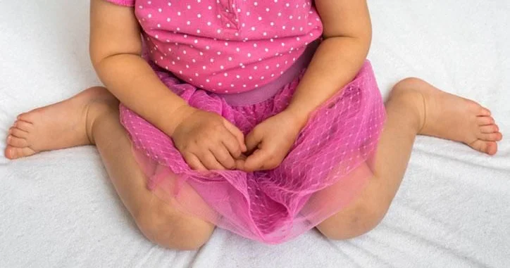 "W" oturuşunun fəsadları Pediatrdan xəbərdarlıq VİDEO