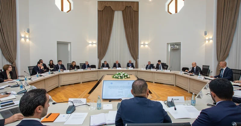 Energetika Nazirliyində “2027 2030 cu illərdə sosial iqtisadi inkişaf Strategiyası”nın hazırlanması ilə bağlı iclas keçirilib
