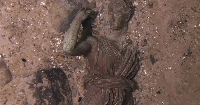 “Titanikdə Artemida və Adriatikdə Roma gəmisi“ Dənizin sirli kəşfləri