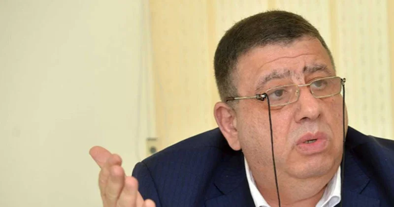 Orxan Fikrətoğlu: Mədəniyyət Nazirliyi kitab sənayesinə xüsusi diqqət ayırır