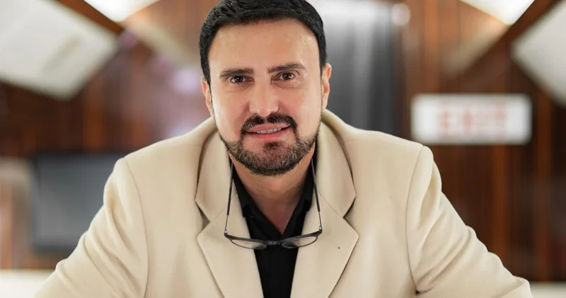 Nadir Qafarzadə: Şou biznesin ən bahalı sənətçisi özüməm”