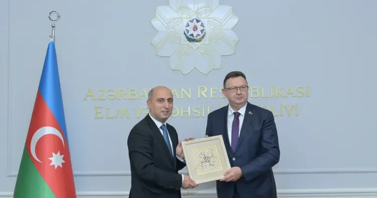 Elm və təhsil naziri Belarus səfiri ilə görüşdü