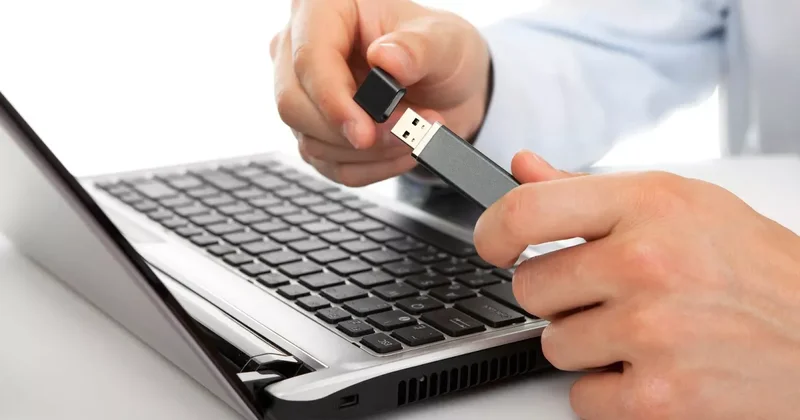 Windows может десятилетиями помнить все подключенные USB накопители