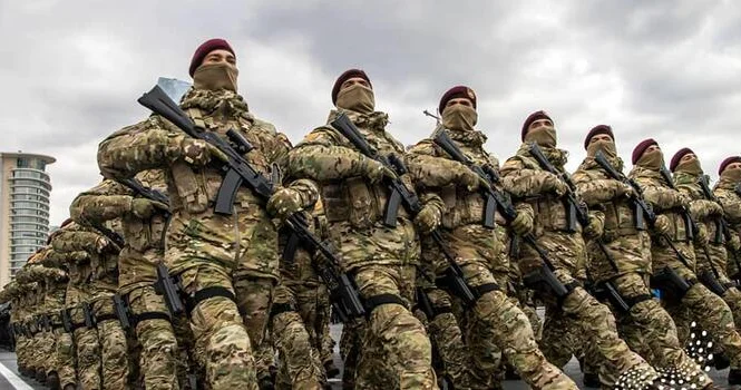 Hərbçilərin maaşına dair minimum hədd qanundan çıxarılır