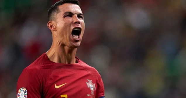 Ronaldo Portuqaliya milli komandasından ayrıldığını təsdiqlədi