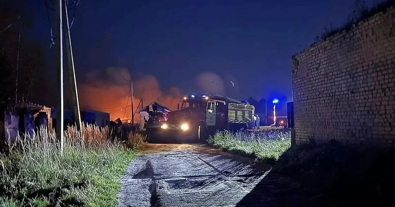 Из за пожара на производстве пиротехники в РФ повреждены 22 дома